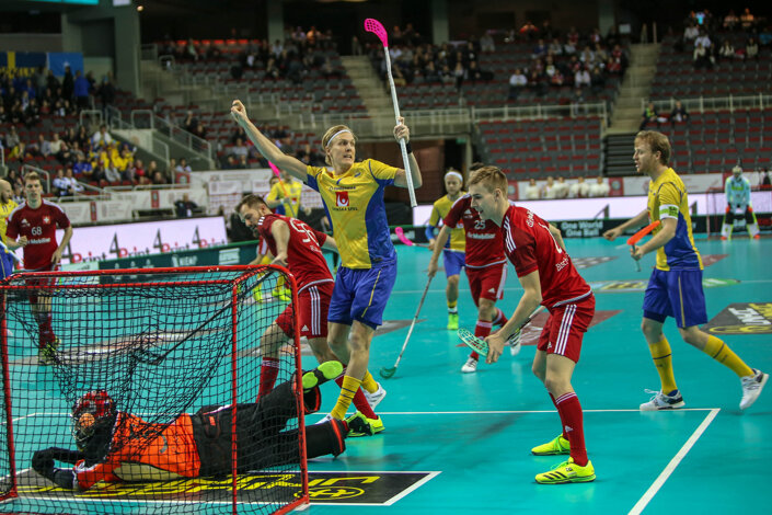 immagine floorball.jpeg